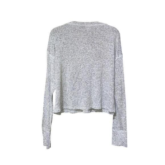 PINK Victoria’s Secret gray long sleeve sweater crop top Size Small Petite - Picture 8 of 8